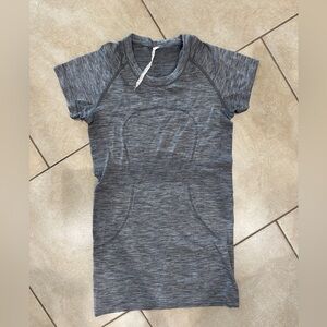lululemon athletica Charcoal Short Sleeve Tee